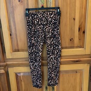 Lululemon Printed High-Waist capri Leggings in Black & Nude Speckle
